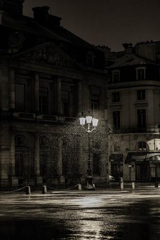 Paris la nuit sous la neige N°2